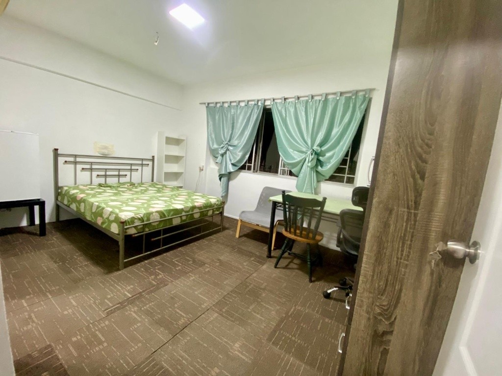 Room for rent / BRADDELL / Common room / 1pax stay / Available 15 October - Braddell 布萊徳 - 分租房間 - Homates 新加坡