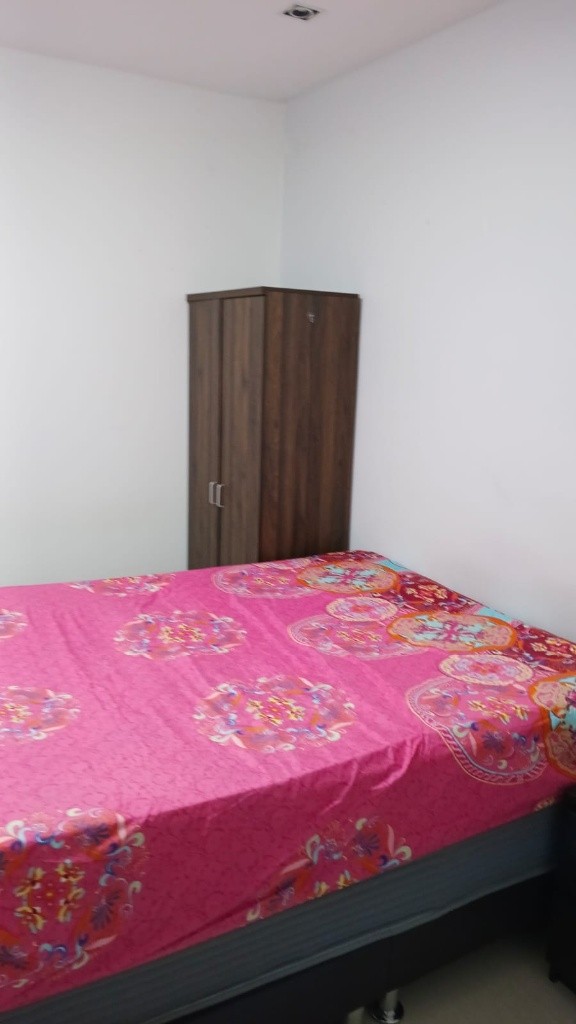 Room for rent / KEMBANGAN / Common room / 1pax stay / Available immediate - Marine Parade - Bedroom - Homates Singapore
