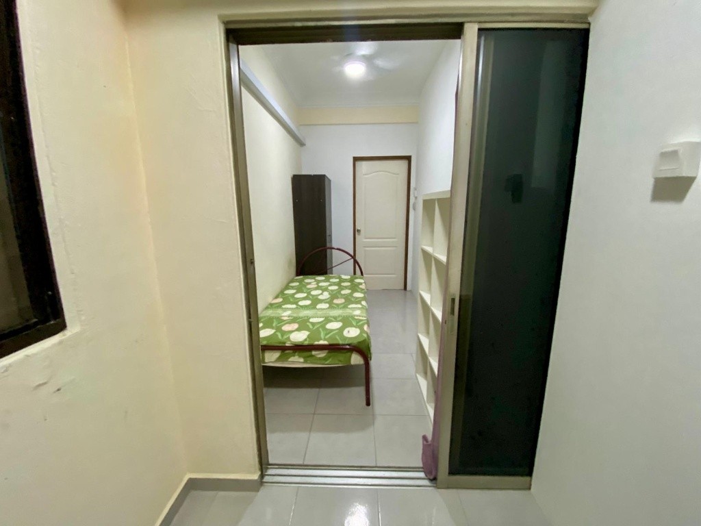 Room for rent / SOMERSET / Common room / 1pax stay / Available 30 Aug - Orchard - Bedroom - Homates Singapore