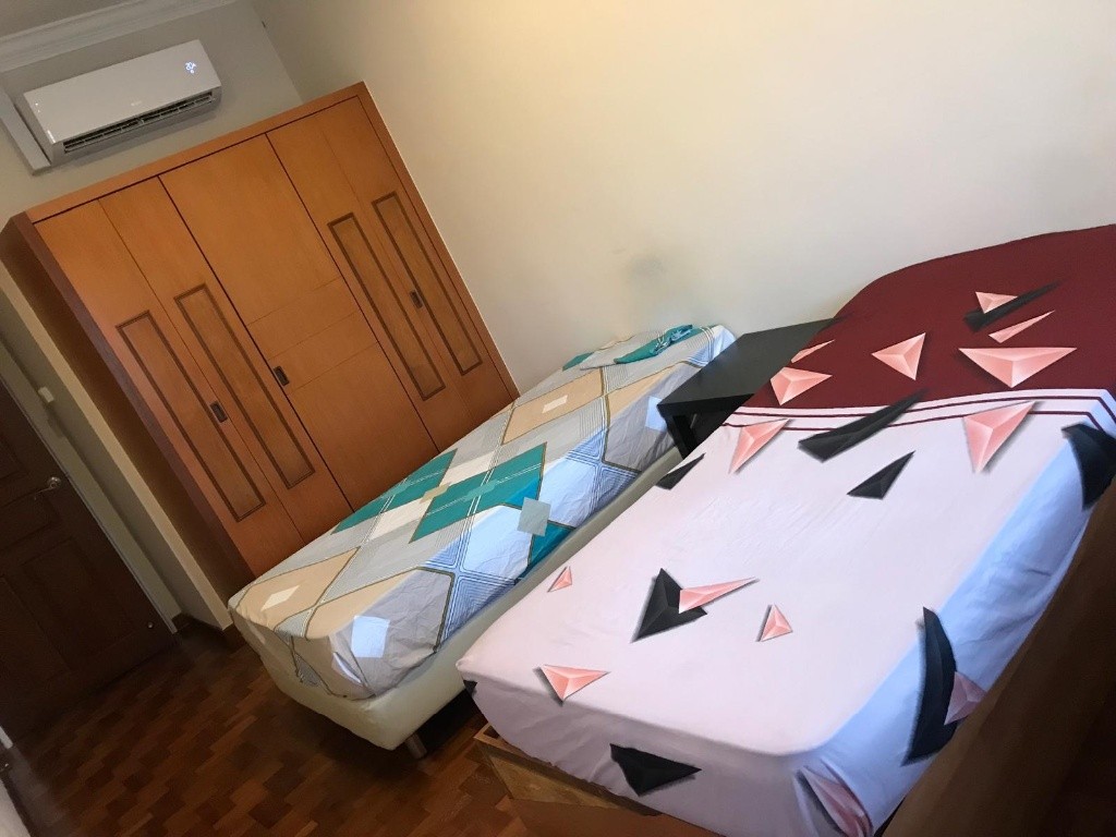 Room for rent / Kembangan MRT / Classic room / 1pax stay / Available 26 October - Eunos 友諾士 - 整個住家 - Homates 新加坡