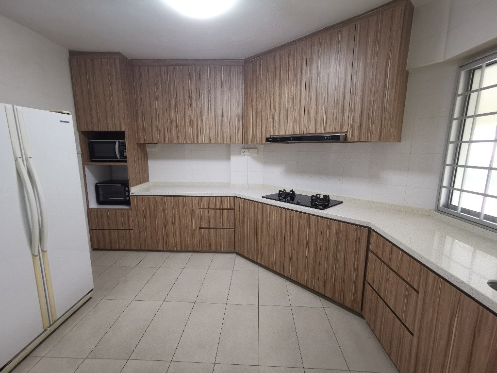 Room for rent / Jurong East / Common room / 1-2 pax stay / Available NOV 12 - Clementi 金文泰 - 整个住家 - Homates 新加坡