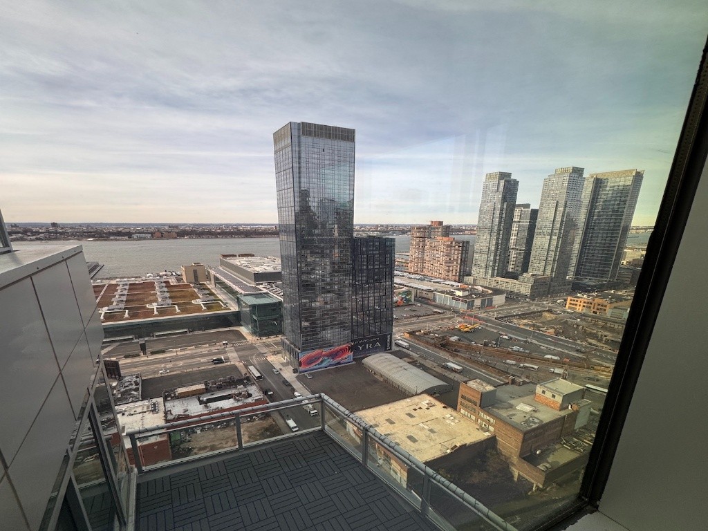 纽约曼哈顿中城一室一厅出租$4425/月包水暖 -  - Flat - Homates United States