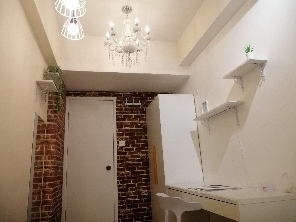 New refurbished shared apartment. in TST 6 mins walk from Jordan station.  Move in with your suitcase. - Jordan/Tsim Sha Tsui - Bedroom - Homates Hong Kong
