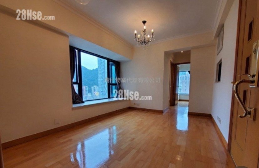 A Yogi looking for a housemate to share the apartment locate in Wan Chai. Nicely renovated - 湾仔 - 房间 (合租／分租) - Homates 香港
