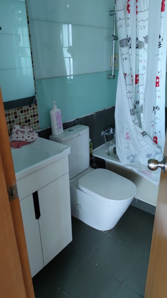 馬鞍山迎濤灣 male coliving space for rent - Ma On Shan - Bedroom - Homates Hong Kong