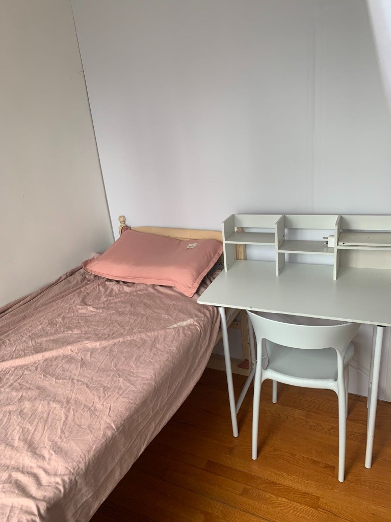 F016 Ma On Shan Female Coliving Space - RmA - Ma On Shan - Bedroom - Homates Hong Kong