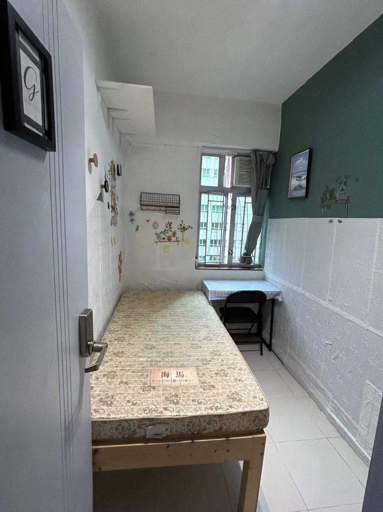 D01Yau Ma Tei Male Coliving space 寳翠大廈 - Mong Kok/Yau Ma Tei - Bedroom - Homates Hong Kong