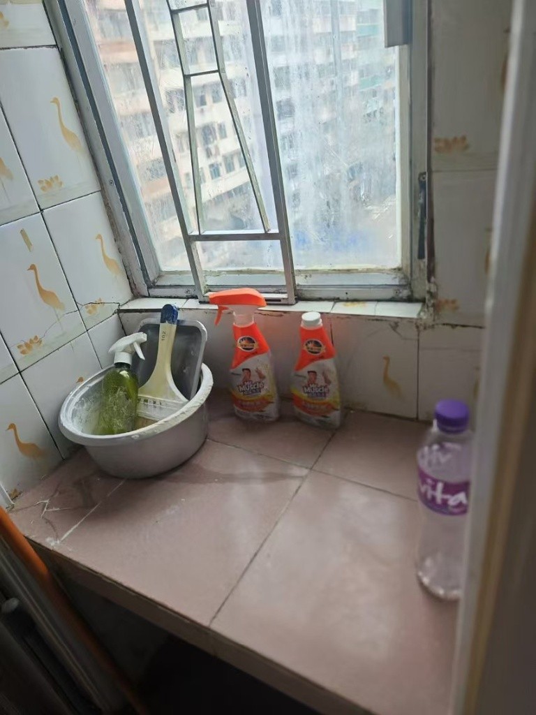 LB002外勞床位出租 - Sham Shui Po - Bedroom - Homates Hong Kong