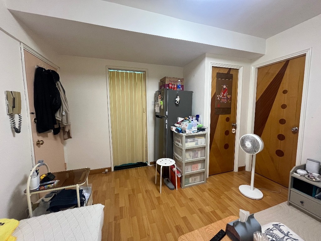 招女生室友合租，出租一房 - Tsuen Wan - Bedroom - Homates Hong Kong