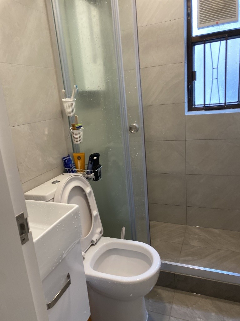 Flat Share, looking for female roommate (Only Female Roommate) - Wan Chai - Flat - Homates Hong Kong