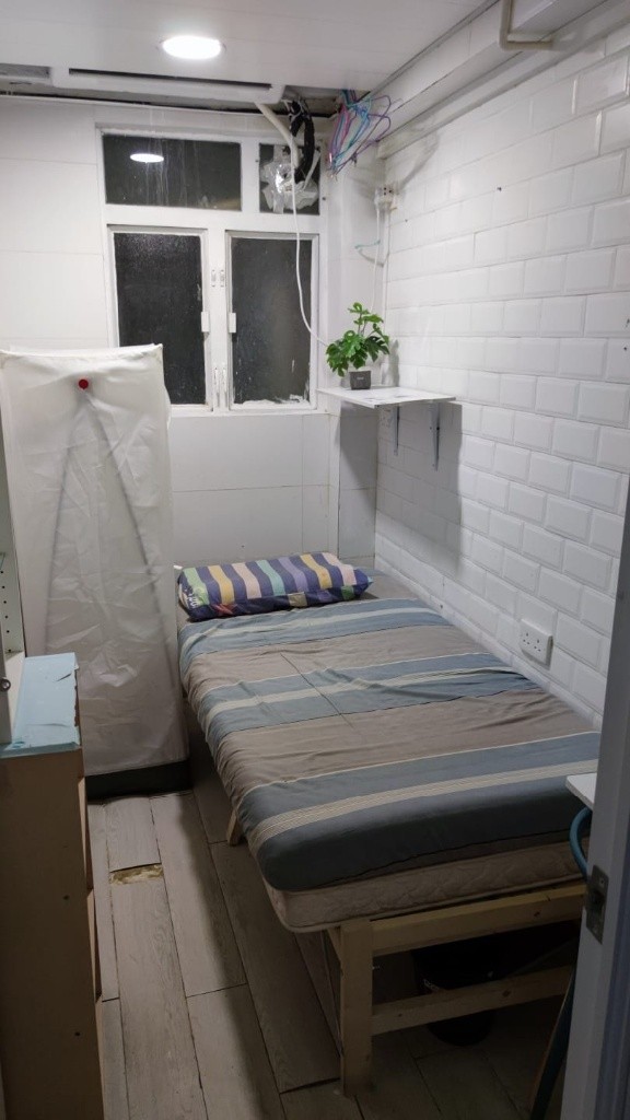 b02 CHEUNG SHA WAN ROAD MALE COLIVING SPACE  - 深水埗 - 房间 (合租／分租) - Homates 香港