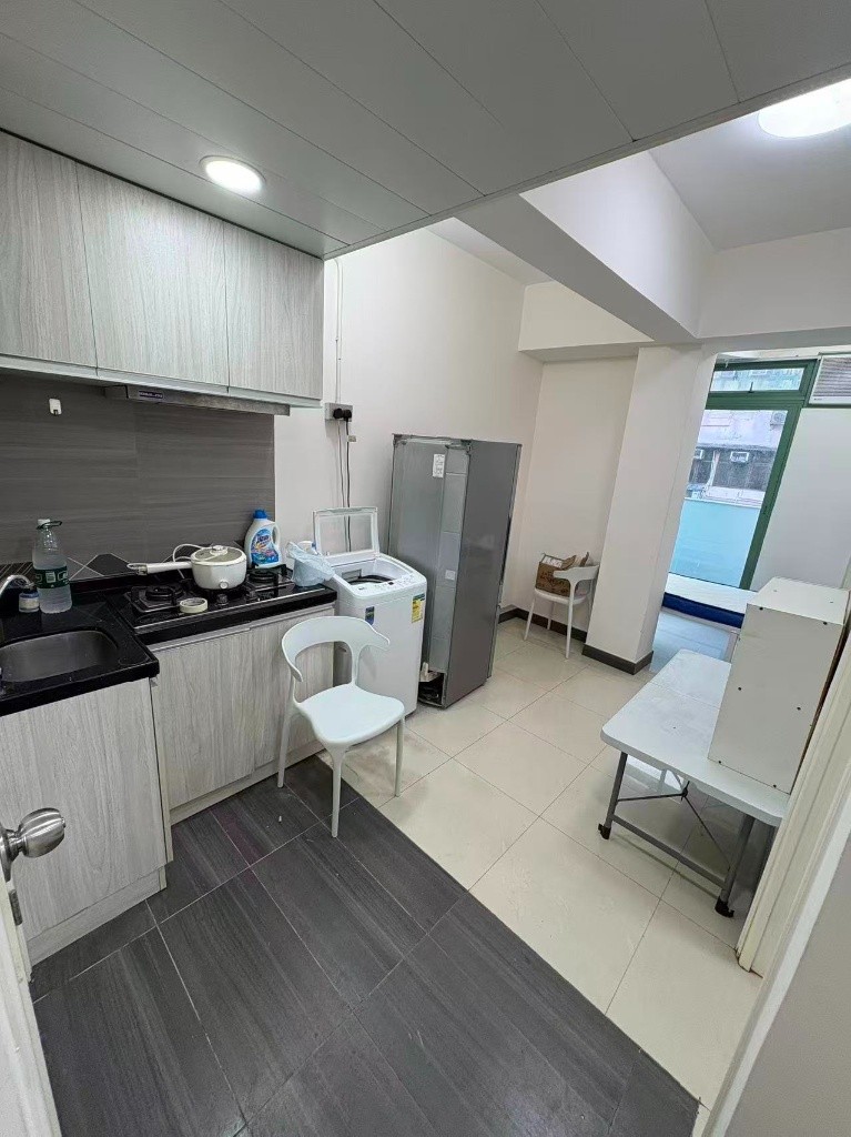 C031 Mong  Kok 3 rooms for rent  - Mong Kok/Yau Ma Tei - Flat - Homates Hong Kong