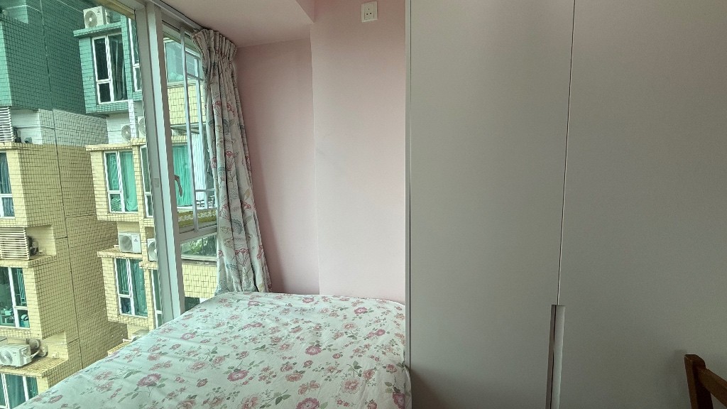 🌸 日出康城領凱 極高層粉色系靚房 招女生室友 🌸 🌸 Lohas Park Le Prestige – High-Floor Pink-Themed Room for Female Flatmate 🌸 - 将军澳 - 房间 (合租／分租) - Homates 香港