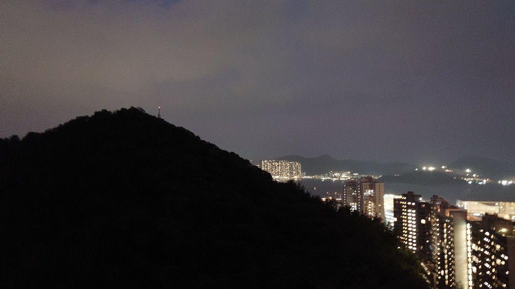【業主自讓免佣】柴灣山翠苑高層 山海雙景 即租即住[Direct from Owner - No Commission] High-Floor Flat with Mountain &amp; Sea Views at Tsui Pui House, Shan Tsui Court, Chai Wan - 柴灣 - 住宅 (整間出租) - Homates 香港