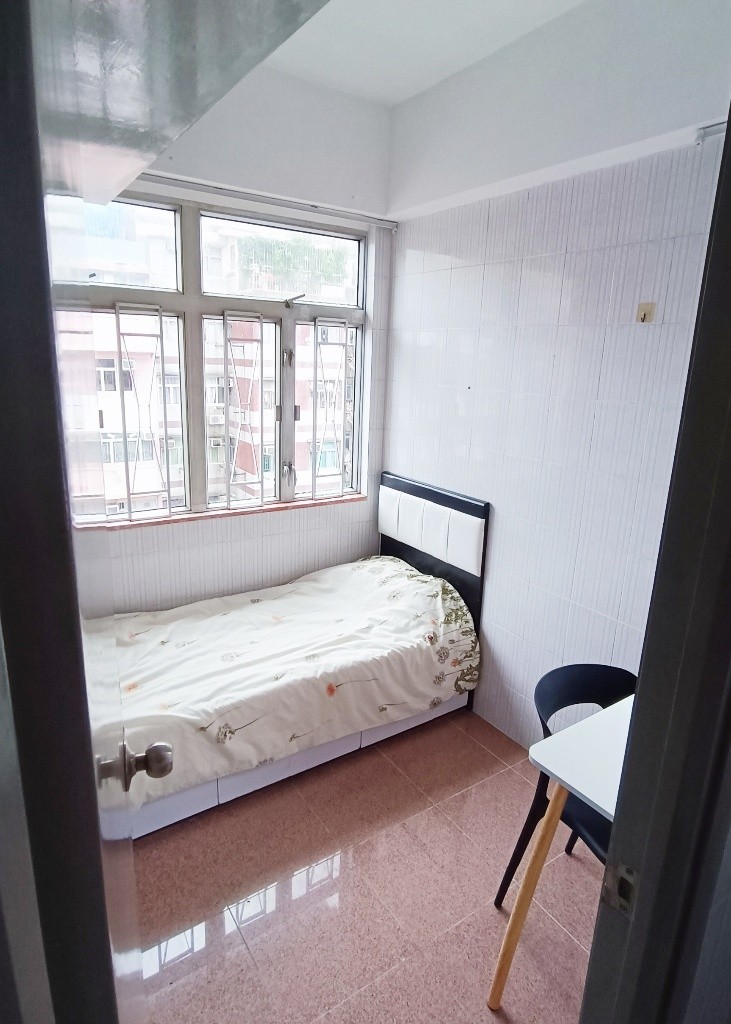 B06 Sham Shui Po Male Coliving space inclue wifi bed  - 深水埗 - 房間 (合租／分租) - Homates 香港