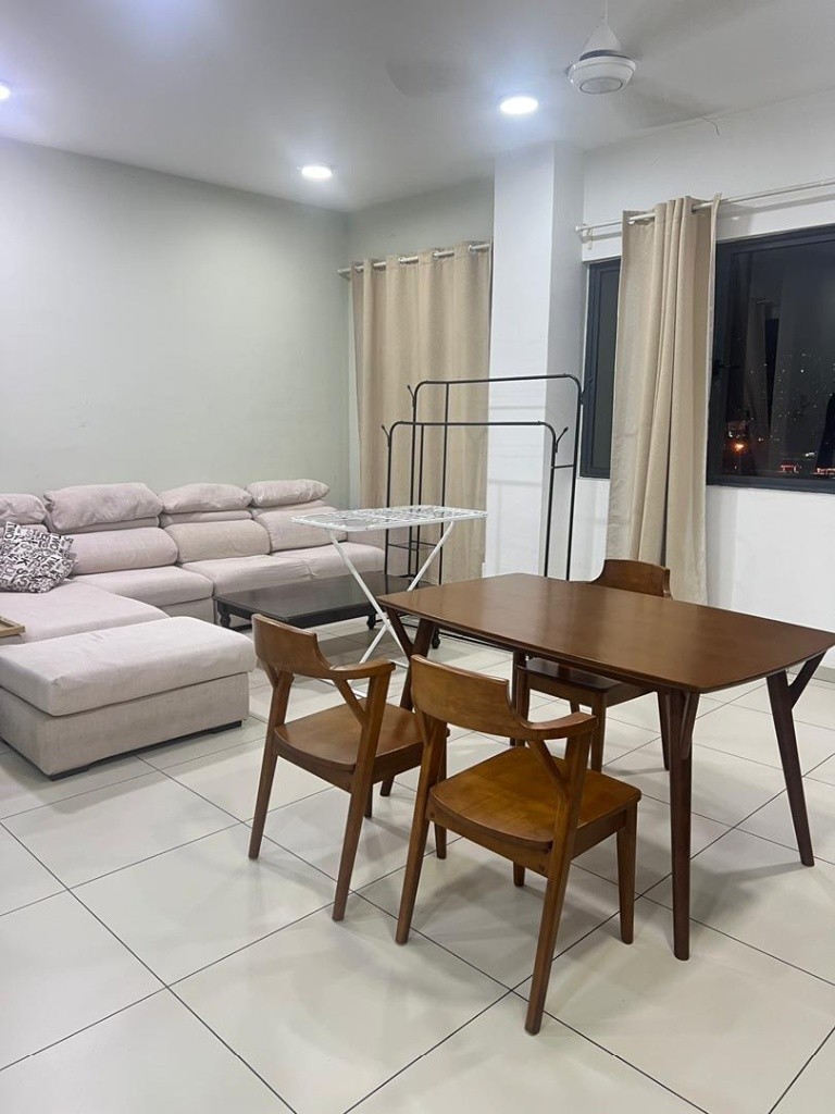 The Andes Middle Room for rent -  - 房间 (合租／分租) - Homates 马来西亚