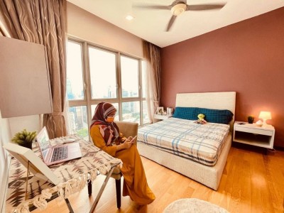[Actual Room] Rent Room In Regalia KL - Have Infinity Rooftop Pool 🏙️🏊‍♂️✨ Your Perfect Haven for Convenience and Comfort! 🪄 - regalia residence
