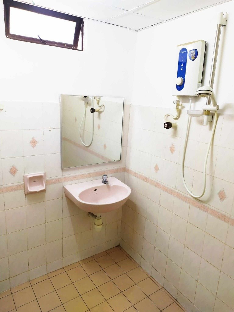 Single Room @ Vista Komanwel C, Bukit Jalil near LRT - Wilayah Persekutuan Kuala Lumpur - 房間 (合租／分租) - Homates 馬來西亞