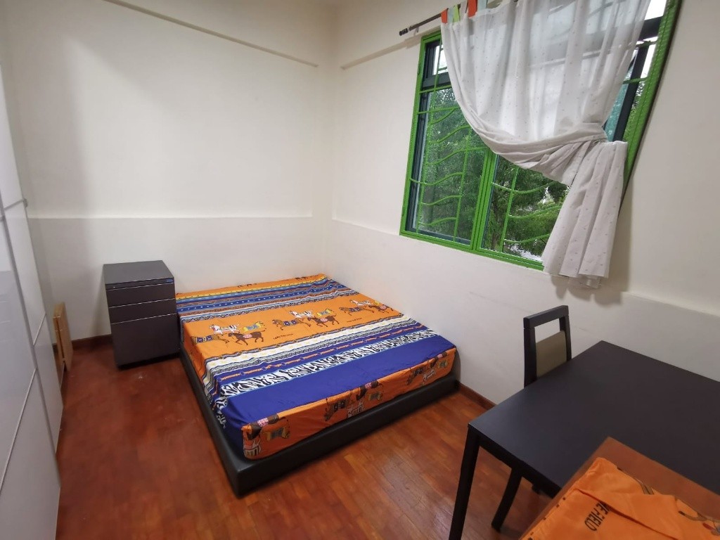 Common Room/FOR 1 PERSON STAY ONLY/Wifi/No owner staying/No Agent Fee/Cooking allowed/Near Boon Lay MRT, Lakeside MRT /Available 15th November - Jurong West 裕廊西 - 分租房间 - Homates 新加坡
