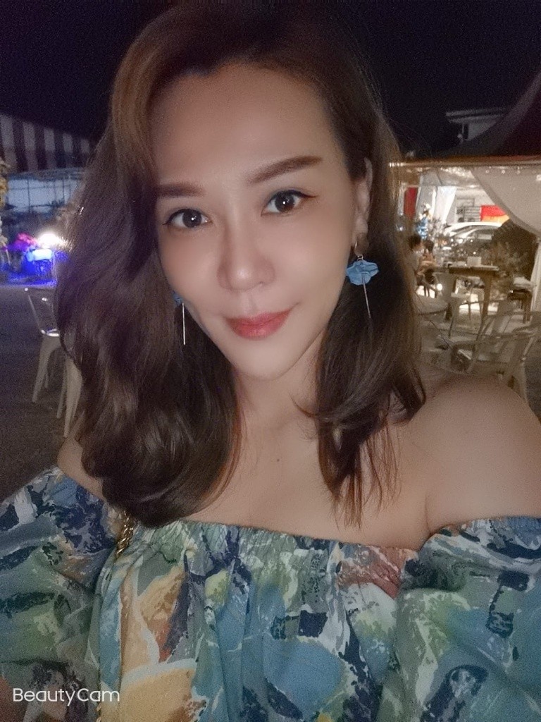 EARN COOL CASH SGD5000 TO END POOR AND GET DISCREET HOOKUP TONIGHT - Ang Mo Kio 宏茂橋 - 整個住家 - Homates 新加坡