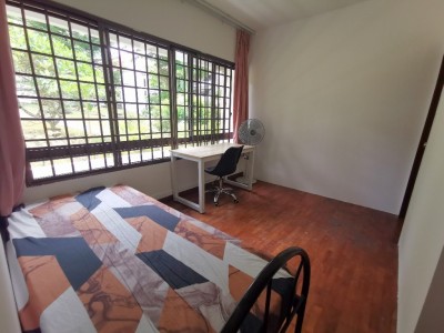 Immediate Available - Common Room/FOR 1 PERSON STAY ONLY/2 Shared Bathroom/Include Utilities/Wifi/Aircon/No Agent Fee/Light Cooking Allowed/Washing Machine - 10Q Braddell Hill, #02-73, Singapore 579734