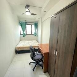 Available Sep 18 - Common Room/Strictly Single Occupancy/no Owner Staying/No Agent Fee/Cooking allowed/Near Outram MRT/Tanjong Pagar MRT/Chinatown MRT - Tiong Bahru - Bedroom - Homates Singapore