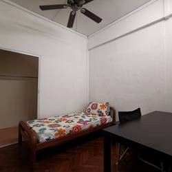 Available Sep 02 - Common Room/Strictly Single Occupancy/Wifi/Aircon/No Owner Staying/No Agent Fee/Cooking allowed / Tiong bahru / Outram  - Outram 欧南 - 分租房间 - Homates 新加坡