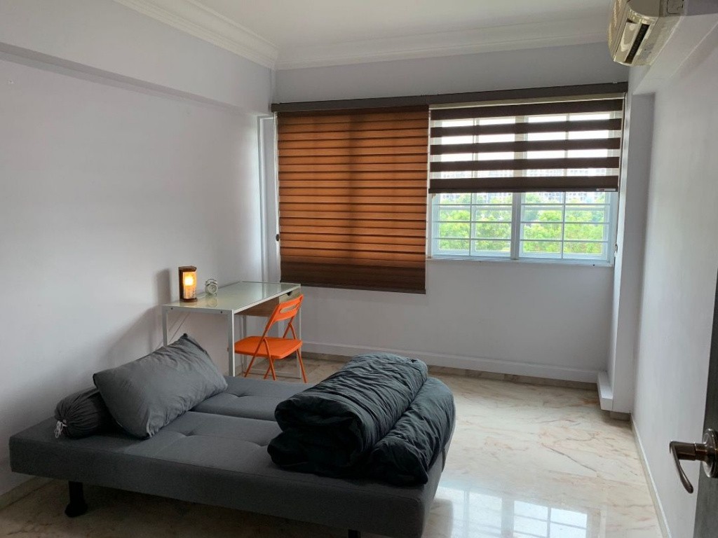Bedroom for 1 Female in Exec Apartment ... Mins to Khatib MRT - Yishun 義順 - 分租房間 - Homates 新加坡