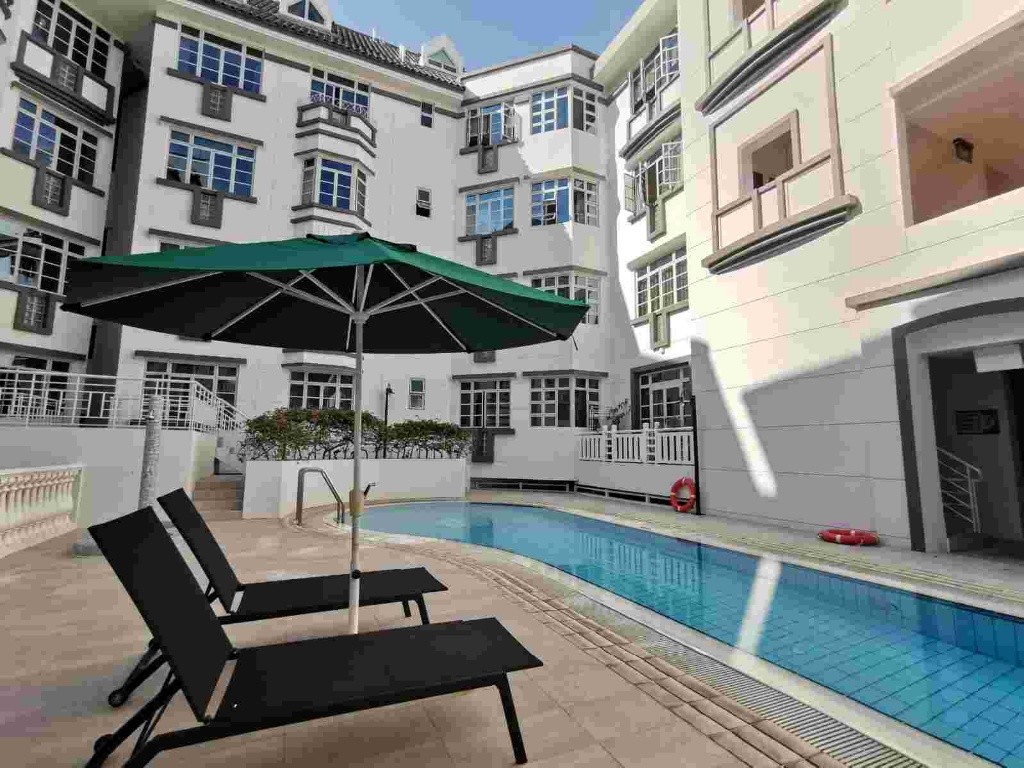 Available immedia﻿te - Common Room/Strictly Single Occupancy/no Owner Staying/No Agent Fee/Cooking allowed/Near Newton MRT/Near Orchard MRT/Stevens MRT - Holland Village - Bedroom - Homates Singapore