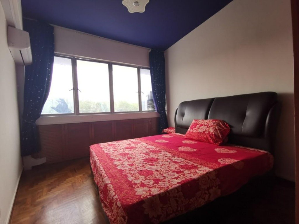 Available immediate -Common  Room/Strictly Single Occupancy/Wifi/Aircon/no Owner Staying/No Agent Fee/Cooking allowed /Beauty World/King Albert Park/ Clementi Park/ Clementi MRT - Beauty World - Bedro - Homates Singapore