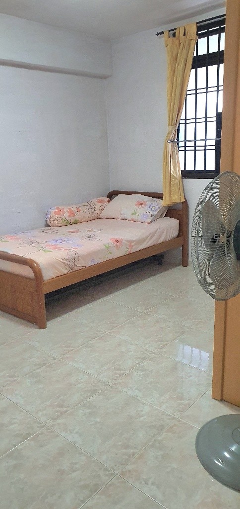 Common room rental - Boon Lay 文禮 - 分租房間 - Homates 新加坡