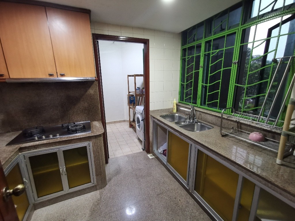 Available Immediate - Common Room/FOR 1 PERSON STAY ONLY/Wifi/No owner staying/No Agent Fee/Cooking allowed/Near Boon Lay MRT, Lakeside MRT  - Boon Lay 文礼 - 分租房间 - Homates 新加坡