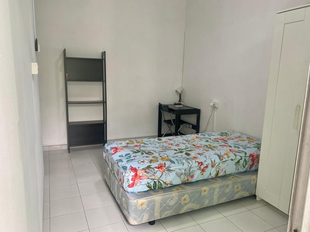 Available Immediate - Common Room/Strictly Single Occupancy/Wifi/Aircon/no Owner Staying/No Agent Fee/Cooking allowed/Near Lorong Chuan MRT MRT/Serangoon MRT  - Punggol 榜鵝 - 分租房間 - Homates 新加坡