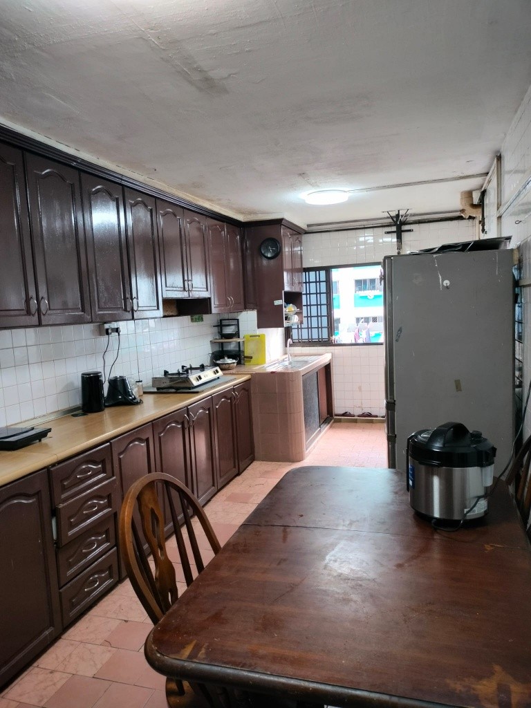 Master room Available  - Marsiling - Flat - Homates Singapore