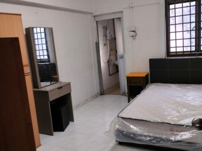 Master room Available  - 25 Marsiling Drive
