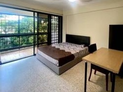 Available Immediate - Near Changi Airport/Common Room/1-2 person stay /Wifi/Aircon/Include Utilities/no Owner Staying/No Agent Fee/Cooking allowed / Siglap MRT / Bedok MRT/Kembangan MRT/Tanah Merah MRT - 5000B Marine Parade Rd, Singapore 449284 #03-07 East Coast