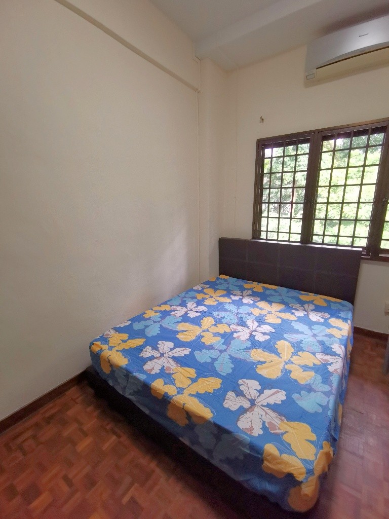 Available 4 Aug  - Common Room/Strictly Single Occupancy/no Owner Staying/No Agent Fee/Cooking allowed/Near Somerset MRT/Newton MRT/Dhoby Ghaut MRT - Dhoby Ghaut - Bedroom - Homates Singapore