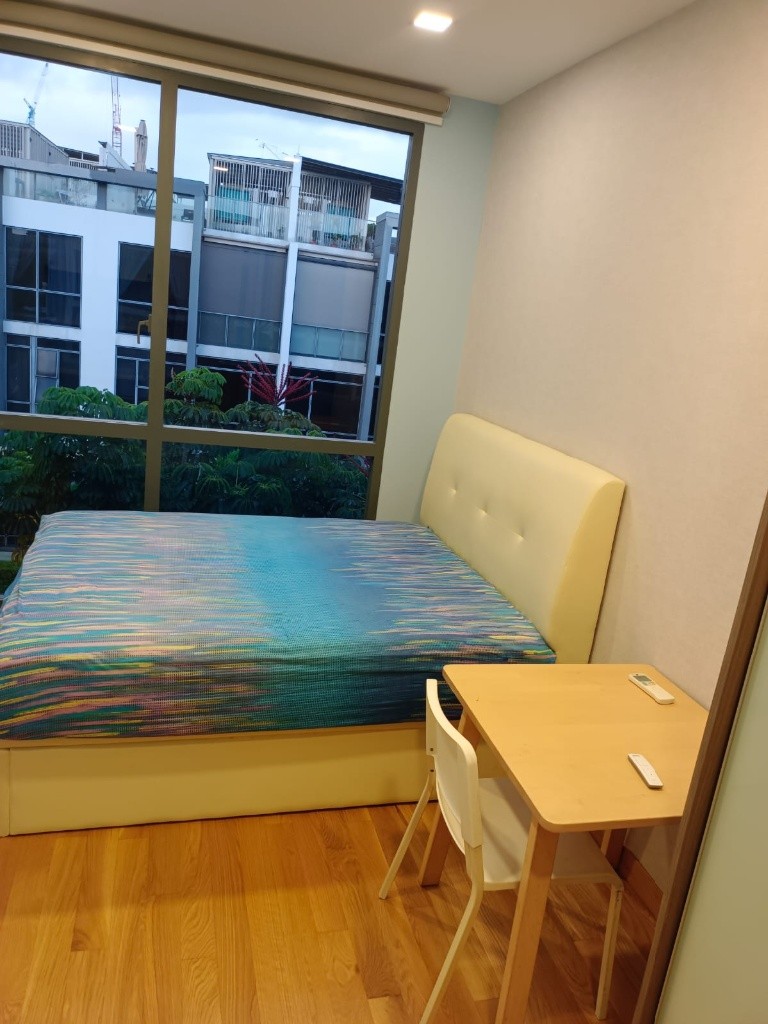  Queen size storage bed and mattress/Aircon,/Prefer female - Ang Mo Kio 宏茂橋 - 分租房間 - Homates 新加坡