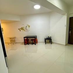 Available Immediate - Common Room/Wifi/Air-con/No owner staying/No Agent Fee/Cooking allowed/Novena MRT  / Toa Payoh MRT / Boon Keng / Thomson MRT  - Toa Payoh - Bedroom - Homates Singapore