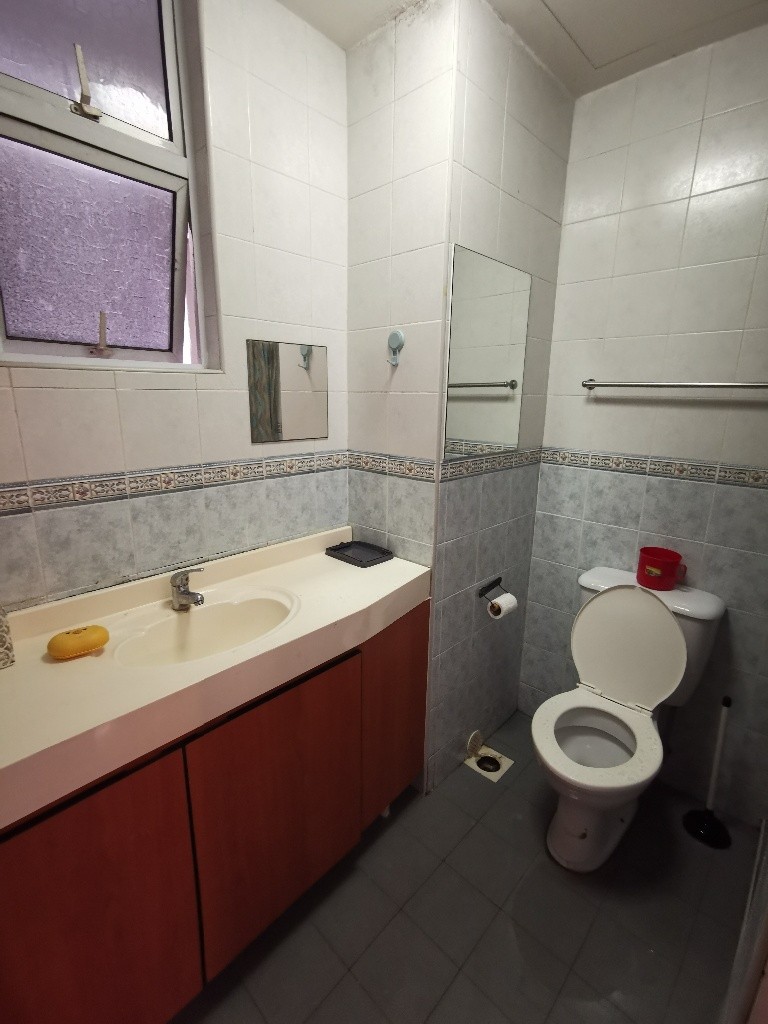 Available 02 Sep -Common Room/FOR 1 PERSON STAY ONLY/Shared Bathroom/Wifi/Aircon/No owner staying/No Agent Fee/No owner staying/Cooking allowed/Novena MRT/Mount Pleasant MRT - Novena 諾維娜 - 分租房間 - Homates 新加坡