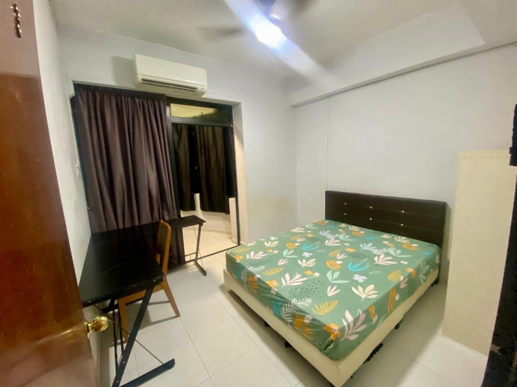 Toa Payoh MRT / Novena MRT / Balestier / Deluxe Queen Room / Available 9 Dec, Property, Rentals, Room Rentals on Carousell - Toa Payoh 大巴窑 - 分租房间 - Homates 新加坡