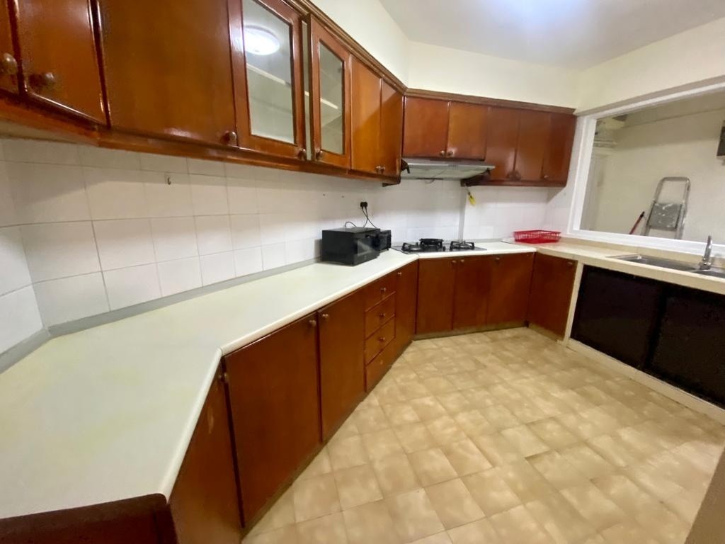 Siglap MRT / Bedok MRT/Kembangan MRT/Tanah Merah MRT/Common Room/Near Changi Airport/1-2 person stay /Wifi/Aircon/Include Utilities/no Owner Staying/No Agent Fee/Cooking  Allowed/Available 18 Apr  - B - Homates Singapore