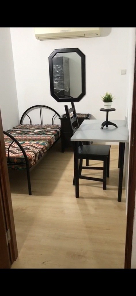 ROXY SQUARE 5 Common Room/Strictly Single Occupancy/no Owner Staying/No Agent Fee/Cooking allowed/Near Eunos MRT/Near Dakota MRT/Paya Lebar MRT/ AVAILABE 5 Aug - Marine Parade - Bedroom - Homates Singapore