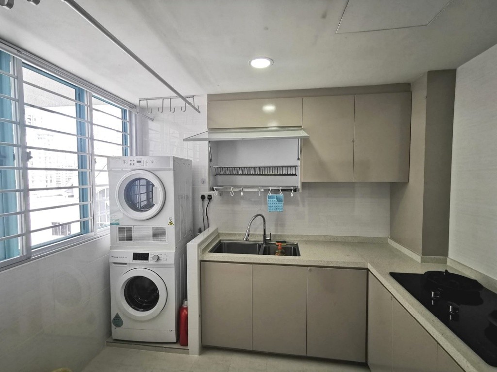 VICTORY HEIGHTS near TOA PAYOH / NOVENA / BOON KENG MRT / Available 14  Aug / Min 3 - 12 Month Rental / For 1-2 pax stay / Include utilities / No owner stay - Novena - Bedroom - Homates Singapore