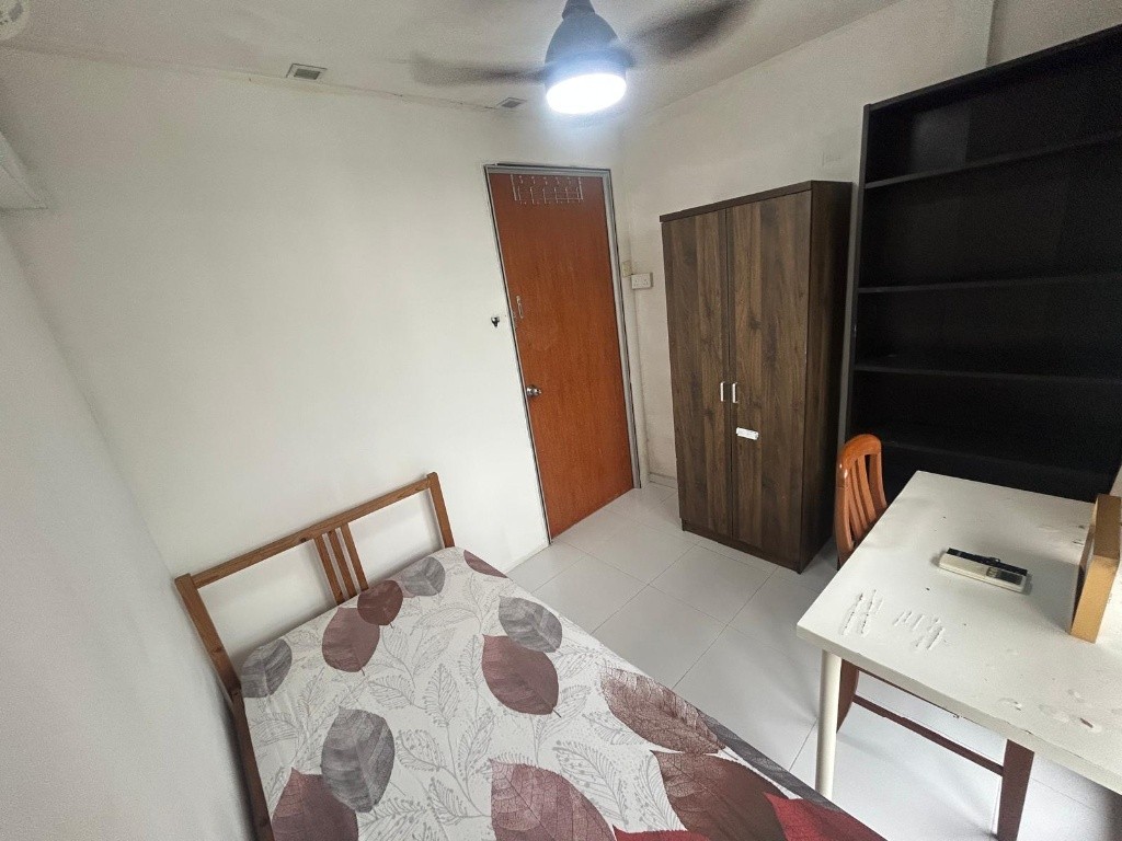 Outram Park MRT / Tanjong Pagar MRT / Available 4 Sep / Minimum 3 - 12 Month Rental / Utilities Included / No Owner Stay/ RM2 - Bukit Merah - Flat - Homates Singapore