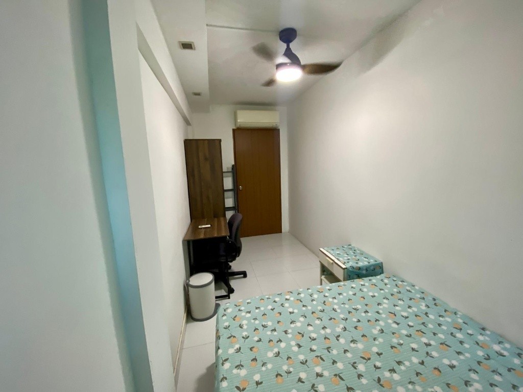 Outram Park MRT / Tanjong Pagar MRT / Available 4 Sep / Minimum 3 - 12 Month Rental / Utilities Included / No Owner Stay/ RM2 - Bukit Merah - Flat - Homates Singapore