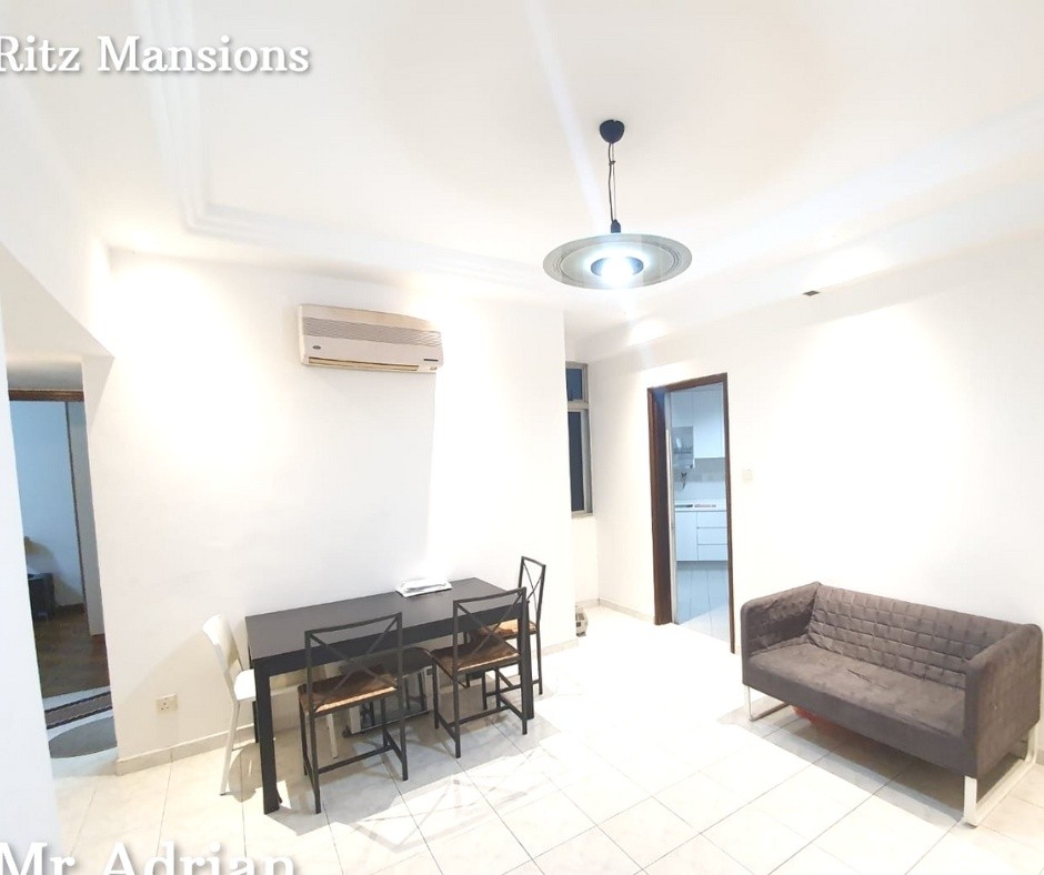 Room for rent / Ritz Mansion/ TOA PAYOH, NOVENA BOON KENG, THOMSON MRT / Common room / Available 13 Dec - Toa Payoh 大巴窯 - 整個住家 - Homates 新加坡