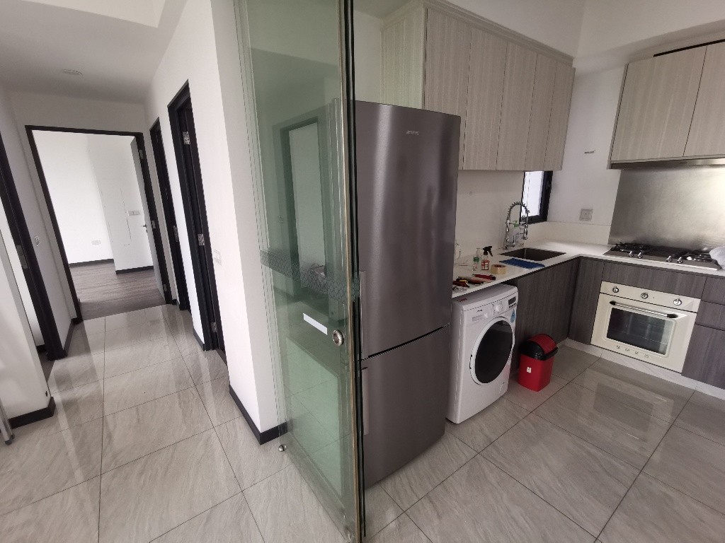 Room for rent / BRADDELL MRT/ TOA PAYOH MRT / Common room / 1pax stay / Available 14 Nov/ GEM RESIDENCES - Toa Payoh 大巴窯 - 整個住家 - Homates 新加坡