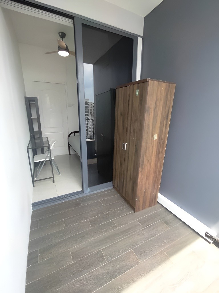 Room for rent / BRADDELL MRT/ TOA PAYOH MRT / Common room / 1pax stay / Available 14 Nov/ GEM RESIDENCES - Toa Payoh 大巴窯 - 整個住家 - Homates 新加坡