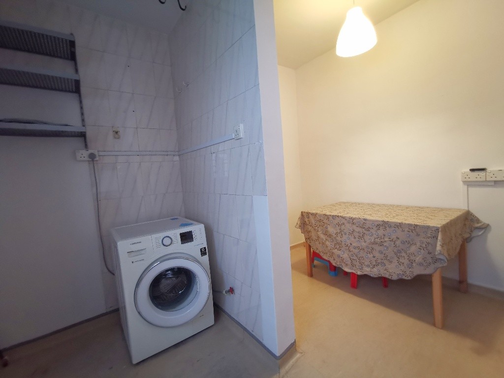 ROOM FOR RENT AT/ 10Q BRADDELL VIEW / COMMON ROOM/ 1PAX STAY/ Available Jan 10 - Toa Payoh 大巴窯 - 分租房間 - Homates 新加坡